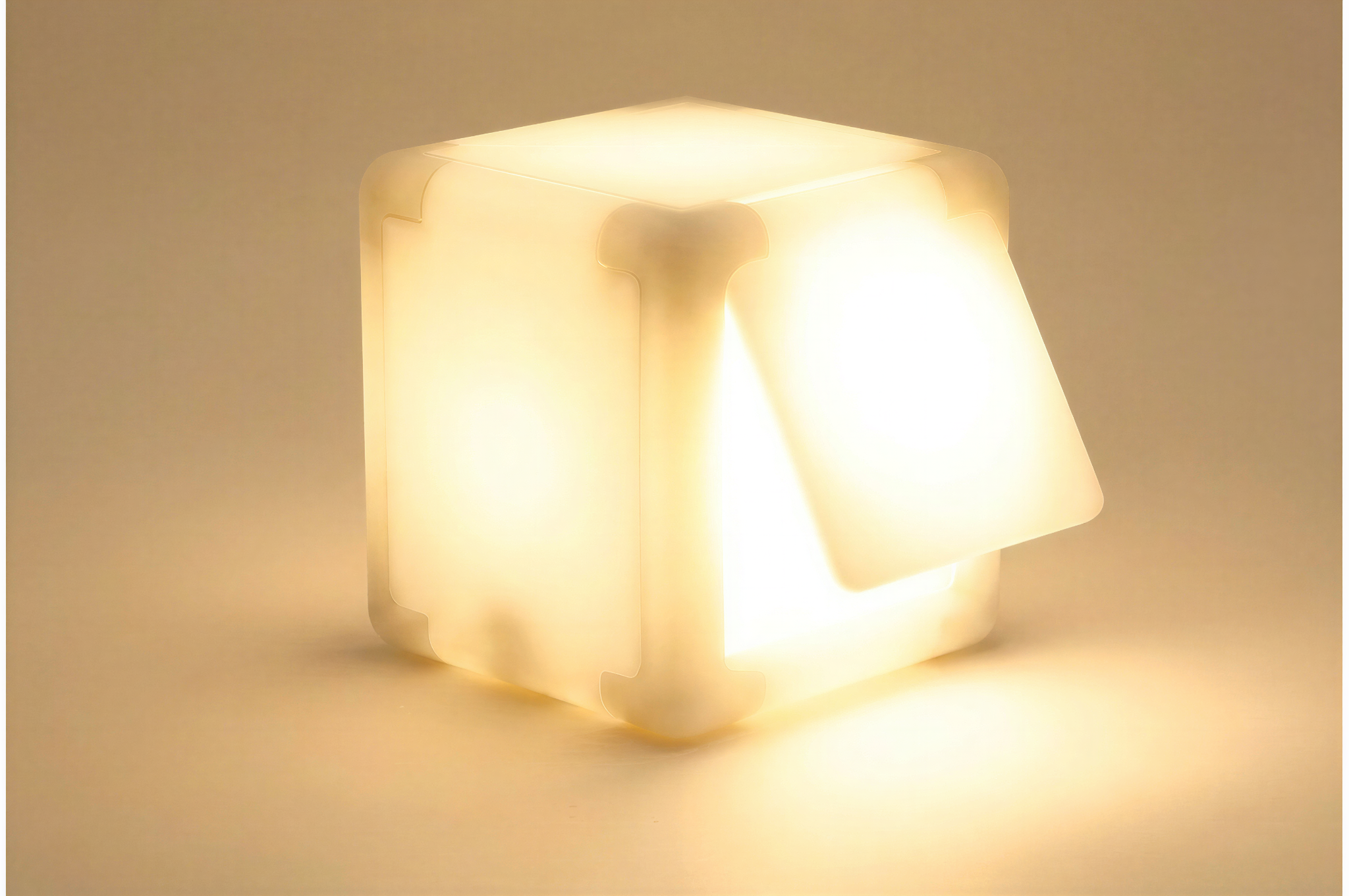 Single Kyub cube with directional panel open